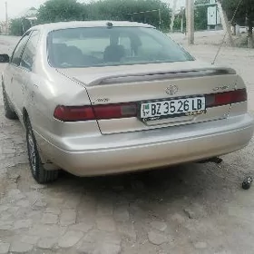 Toyota Camry 1999