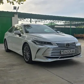Toyota Avalon 2022