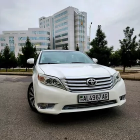 Toyota Avalon 2011