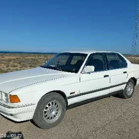 BMW 730 1990