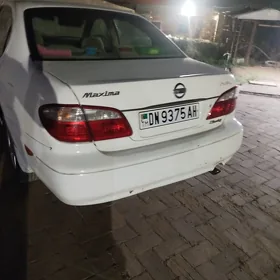 Nissan Maxima 2002