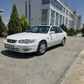 Toyota Camry 2000