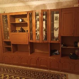 şkaf