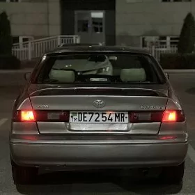 Toyota Camry 1997