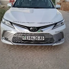 Toyota Camry 2023