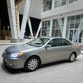Toyota Camry 2005