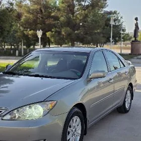 Toyota Camry 2004