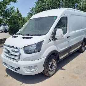 Ford Transit Crew Van 2022