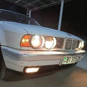 BMW 525 1989