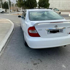 Toyota Camry 2003