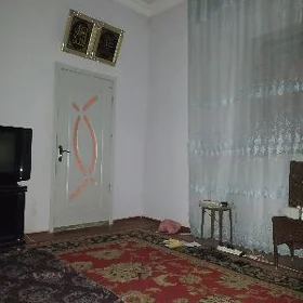 Komnot Aýala bir.