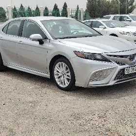 Toyota Camry 2022