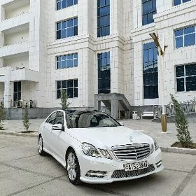 Mercedes-Benz E350 2009
