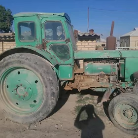 MTZ T-28 1990