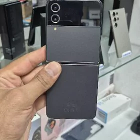 Galaxy Z Flip 4