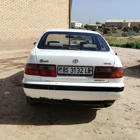 Toyota Corona 1993