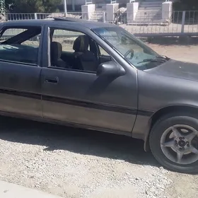 Opel Vectra 1992