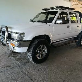 Toyota Hilux 1995