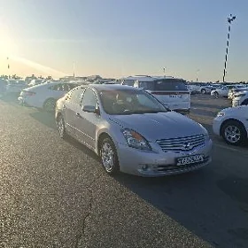 Nissan Altima 2009