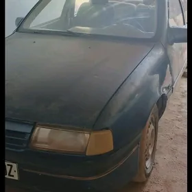 Opel Vectra 1992
