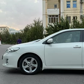 Toyota Corolla 2013