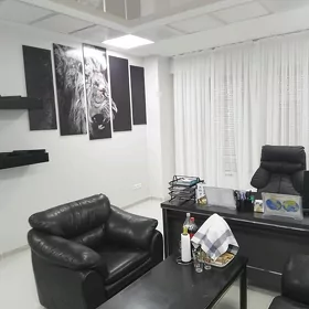 Taslama 1etaž 4komnat ofis ful