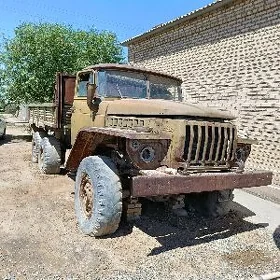 Ural 4320 1996