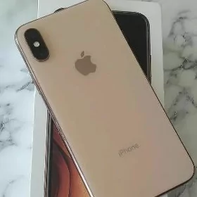 iPhone Xs Gold