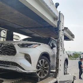 Toyota Highlander 2021