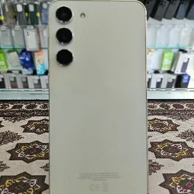 S23 plus 8/256
