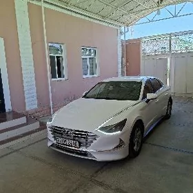 Hyundai Sonata 2021