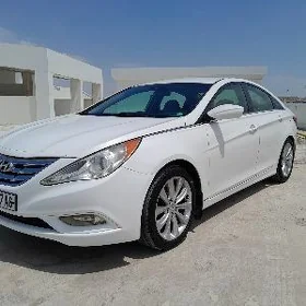 Hyundai Sonata 2011