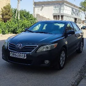 Toyota Camry 2011