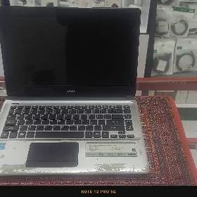 Noutbuk Acer