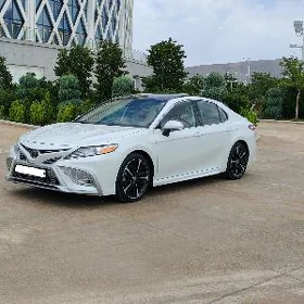 Toyota Camry 2020