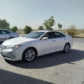 Lexus ES 350 2011