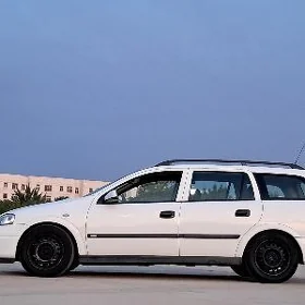 Opel Astra 2000