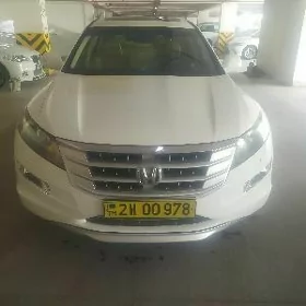 Honda Crosstour 2012