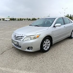 Toyota Camry 2010