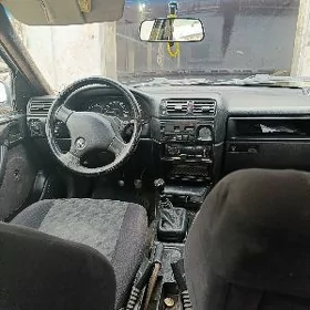 Opel Vectra 1992