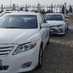 Toyota Camry 2011
