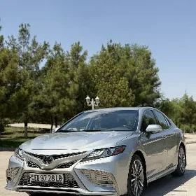 Toyota Camry 2023