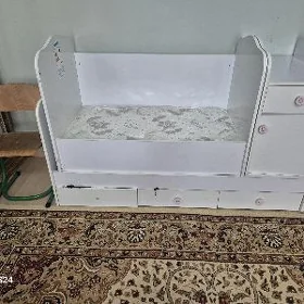 Çagalar üçin krowat