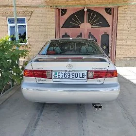 Toyota Camry 2001