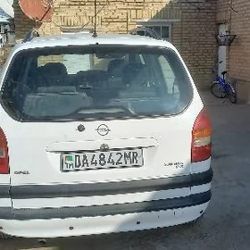 Opel Zafira 2002