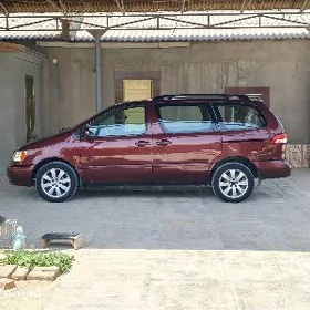 Toyota Sienna 2001