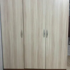 şkaf
