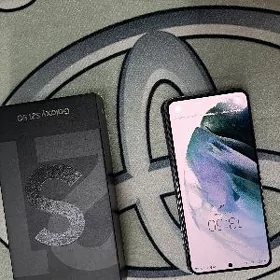 SAMSUNG S21