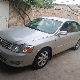 Toyota Avalon 2001