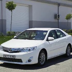 Toyota Camry 2013